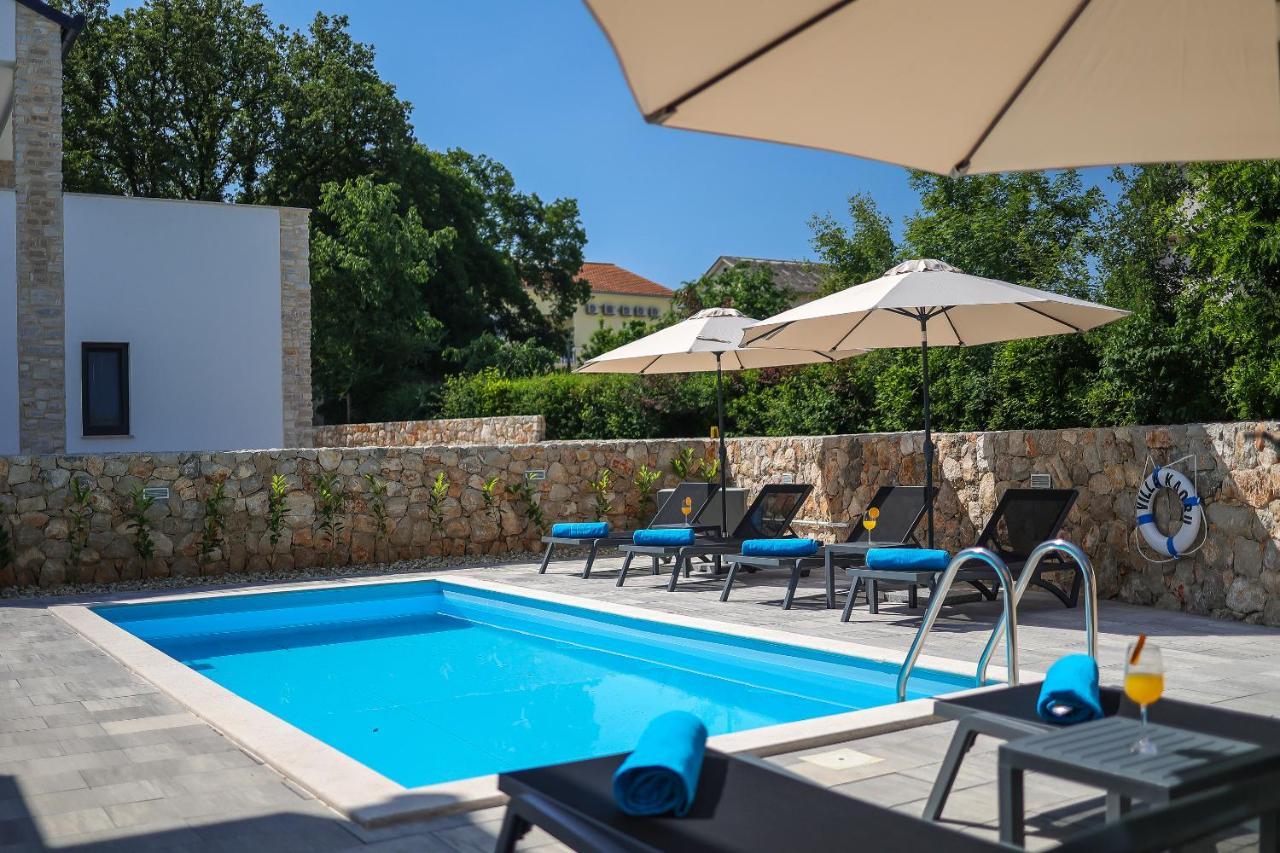 Villa Kaoru Brand New Villa With A Heated Swimming Pool Malinska Exterior photo